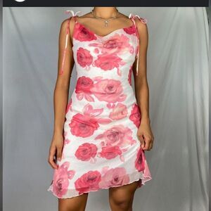 Vintage 90’s City Triangles Rose Print Mini Dress Size 5/Small